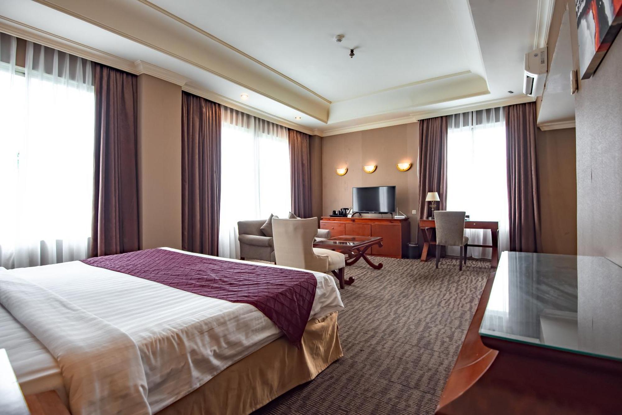 The Mirah Hotel Bogor Buitenkant foto